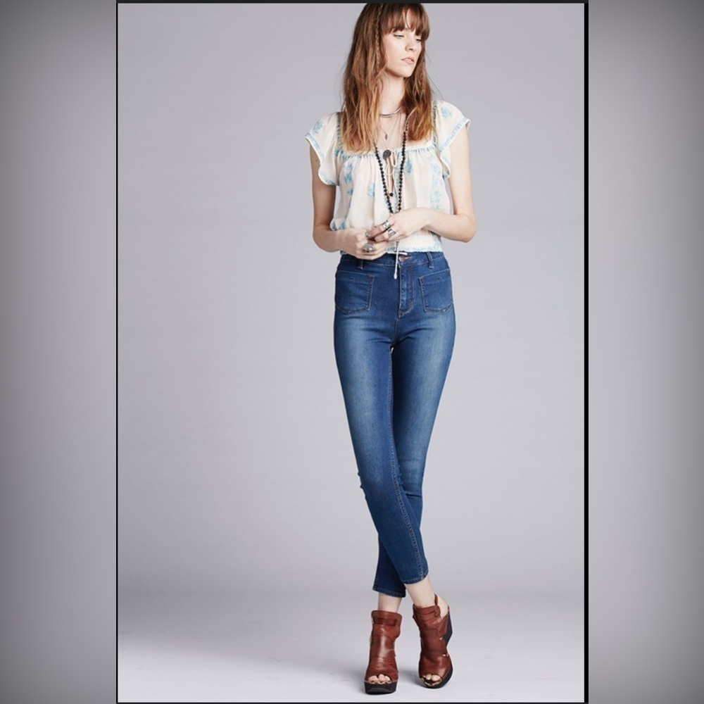 Free People Jeans “Beverley” Blue Size 25
